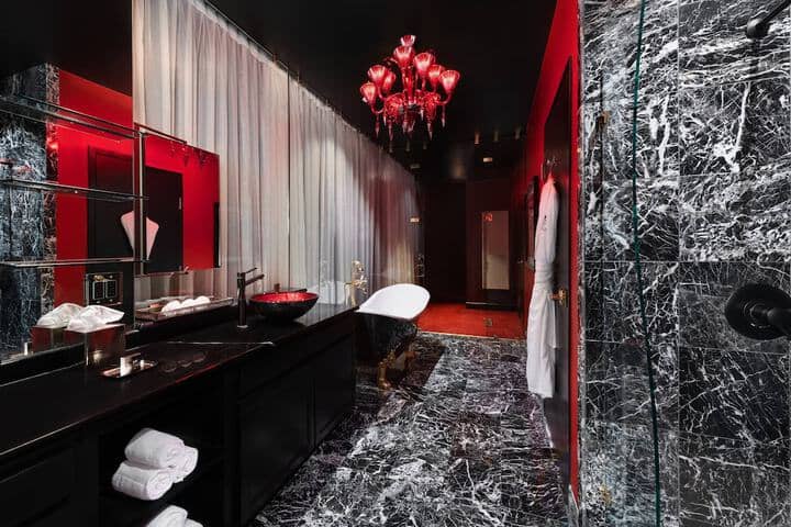 Room 51 of 97